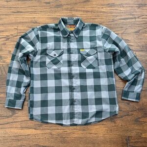 DIXXON Beeline Men's Dark Green and Gray Plaid Shirt